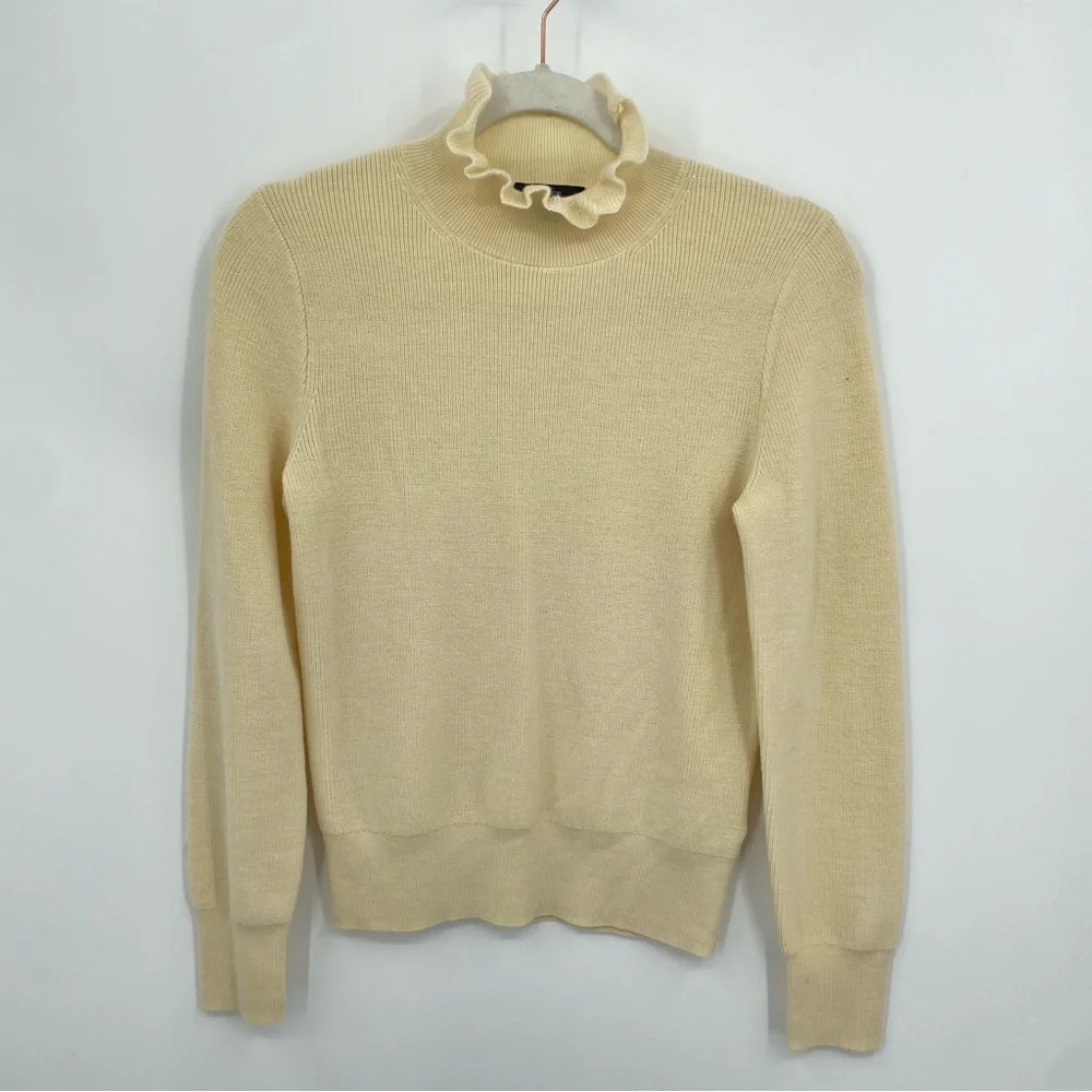 J. Crew Ruffleneck merino wool blend‎ sweater Sz XS ivory cream